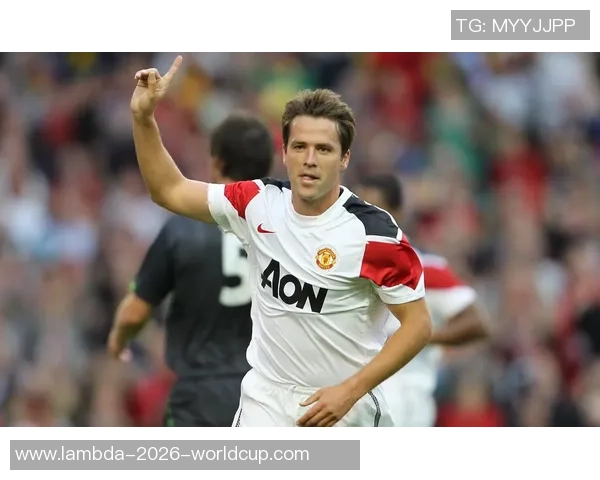 欧文在足球场上的精彩瞬间与经典图片回顾